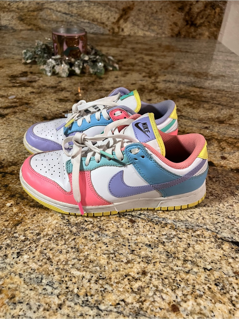 Nike Dunk Low SE Easter Candy Women’s Size 7 Pastel Multicolor DD1872-100